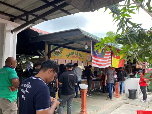 Nasi Lemak Mak Long Sg Merab Food Photo 1