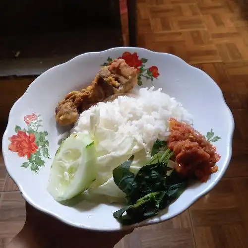 Gambar Makanan Warung Berkah, Wonokromo 8