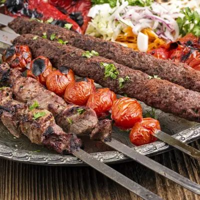 Öz Urfalı Kebap & Lahmacun