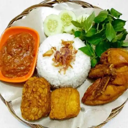 Gambar Makanan Kedai Bhineka IX 11