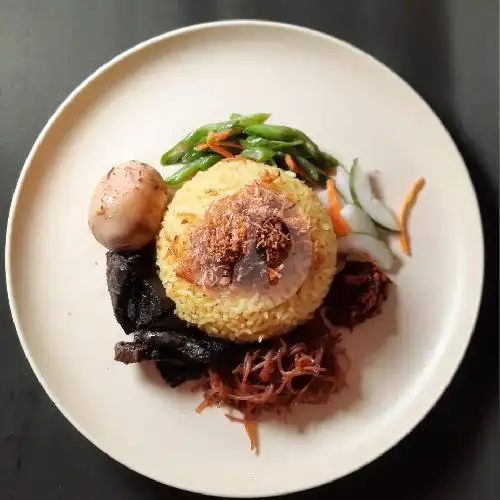 Gambar Makanan Nasi Kuning Ambon Ny Liem, Hertasning 7