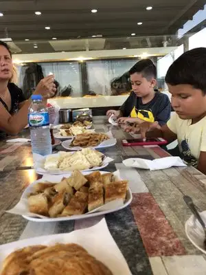 Lezzet Börek'nin yemek ve ambiyans fotoğrafları 5
