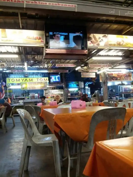 Kedai Makan Tompel Puchong Indah Food Photo 2
