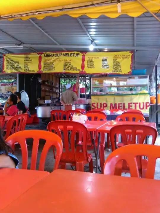 Gerai Sup Meletup