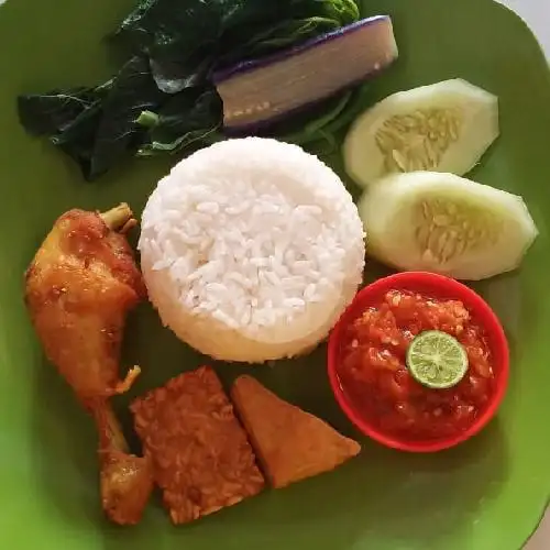 Gambar Makanan Nasi Tempong Ibu Reva, Tuban 11