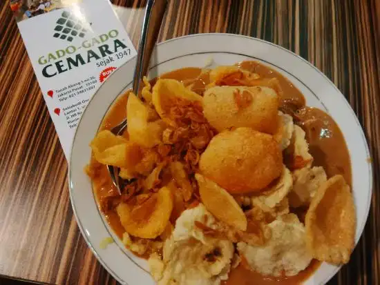 Gado Gado Cemara