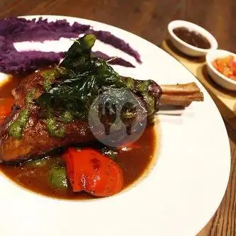 Gambar Makanan Aston Imperial Bekasi Hotel & Conference Center, KH Noer Ali 9