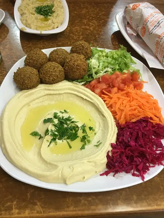 Falafel House'nin yemek ve ambiyans fotoğrafları 6