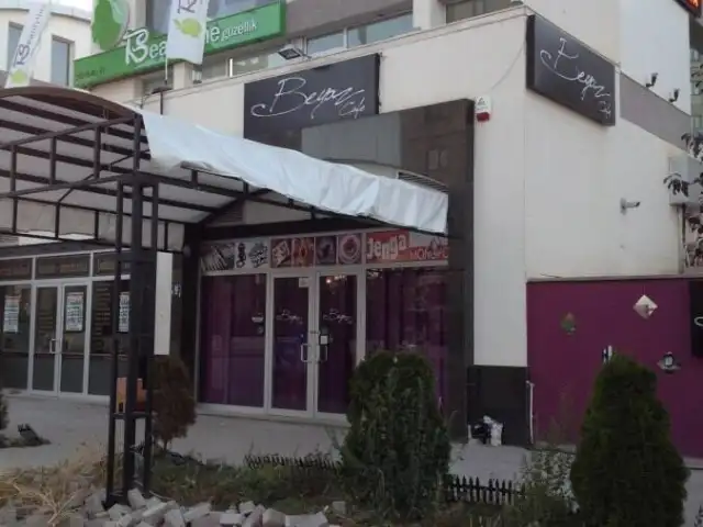 Beyaz Cafe