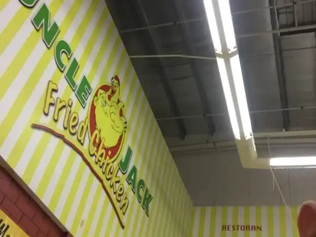 Uncle Jack Fried Chicken, Giant Kuala Terengganu Food Photo 5