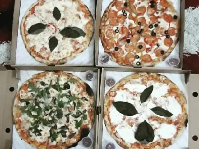Pizza Roma Menjalara Food Photo 3