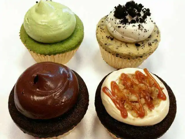 Gambar Makanan Twelve Cupcakes 11