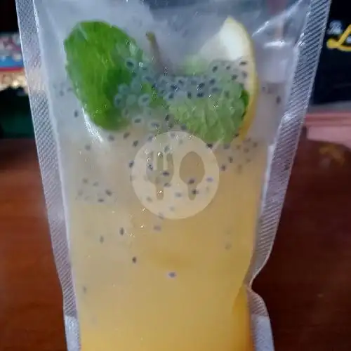 Gambar Makanan Es Kantong Mojito, Kubu Anyar Raya 4