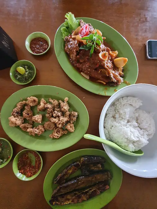 Gambar Makanan Belawan Seafood 76