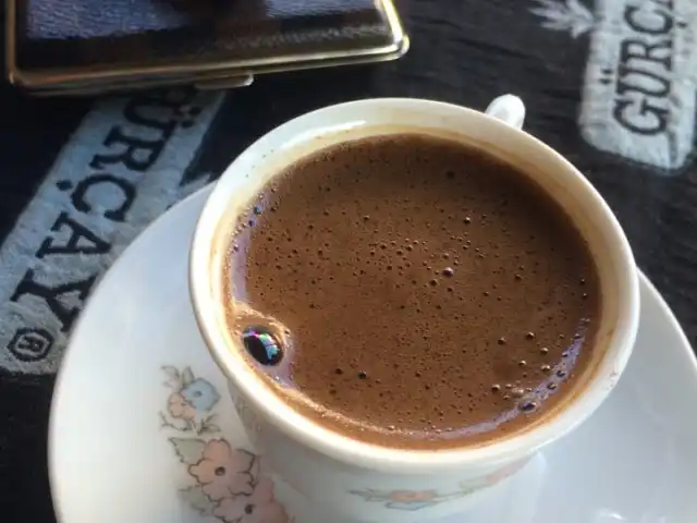 Zümrüt Cafe'nin yemek ve ambiyans fotoğrafları 4