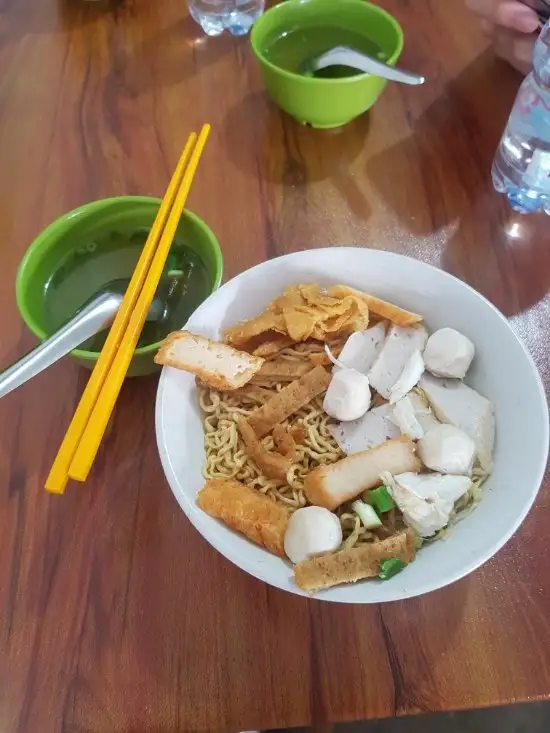 Gambar Makanan Ou Kie Bakmi Kepiting 16