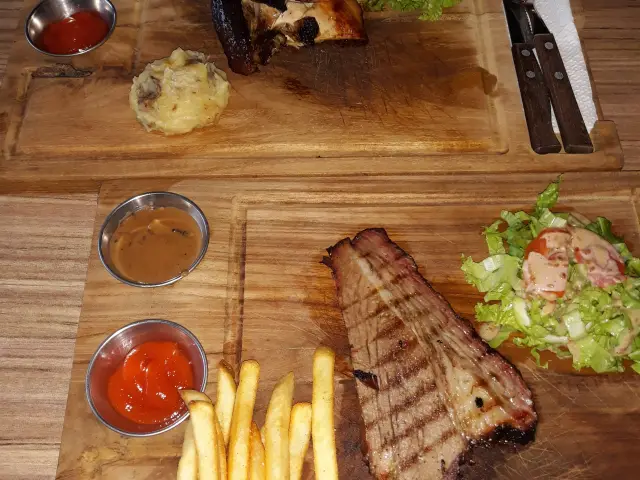 Gambar Makanan Ang's Grille - Hotel Ibis Budget Jakarta Cikini 8