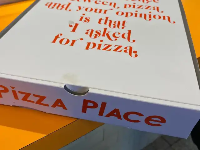 Gambar Makanan Pizza Place 6