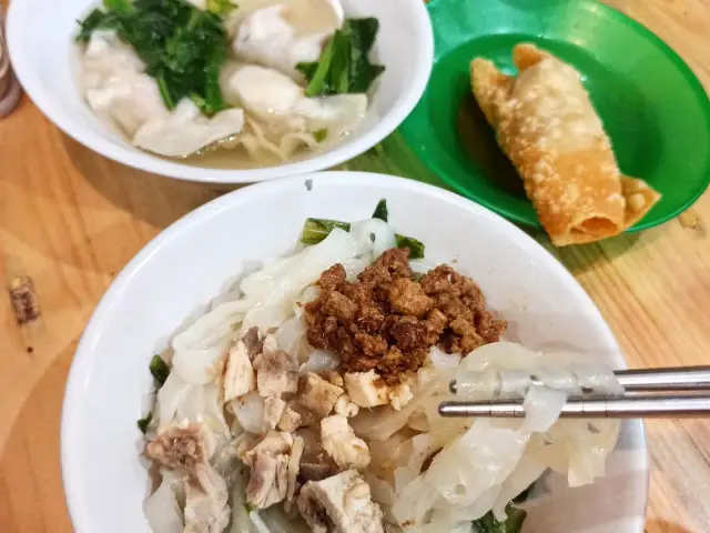 Gambar Makanan Bakmi Lung Kee 12