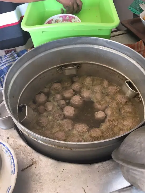 Gambar Makanan Bakso Nuklir 7