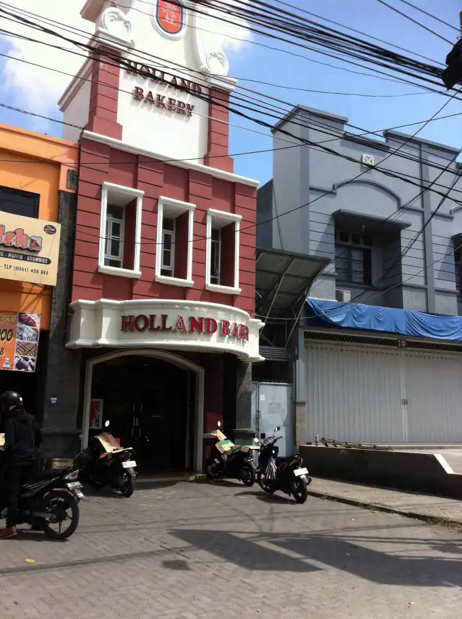 Holland Bakery Terdekat - Restoran Dan Tempat Makan Roti Terdekat Di Bali