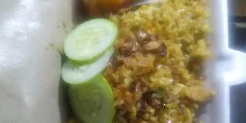 Nasi Goreng Mawut Samping BCA Alternatif Cibubur, Depan Indomart Puri Sriwedari