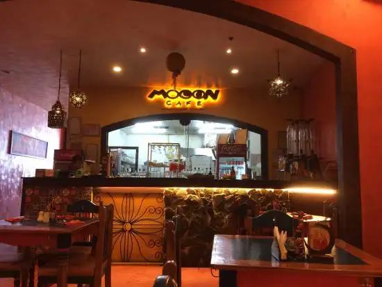 Mooon Cafe Food Photo 3