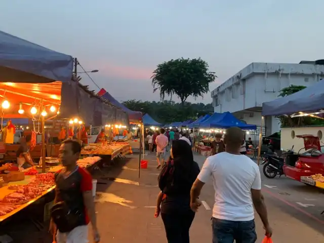 Pasar Malam Taman Bukit Kuchai