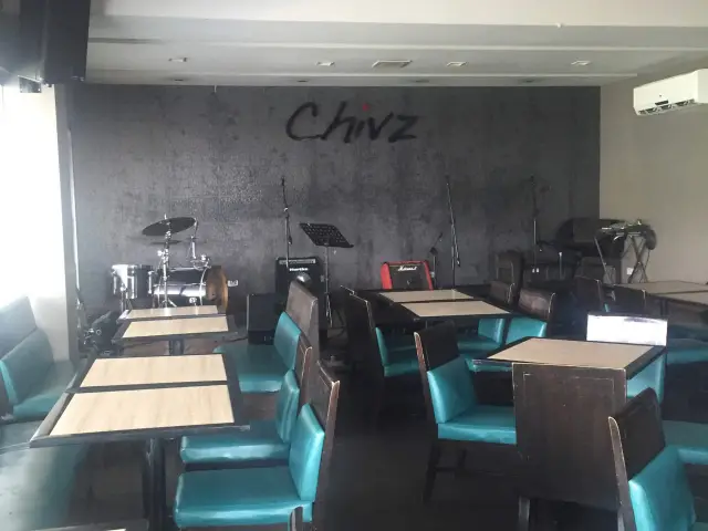 Chivz Bar Food Photo 7
