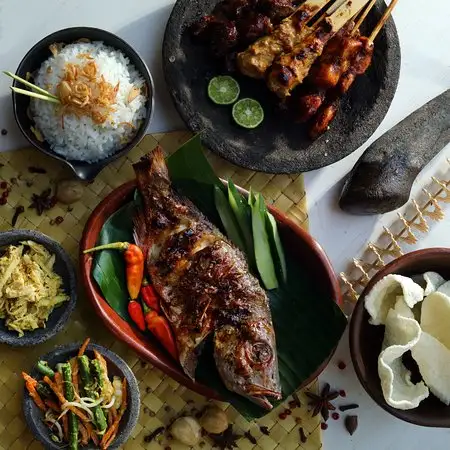 Gambar Makanan Paon Bali Resto and Bar 20