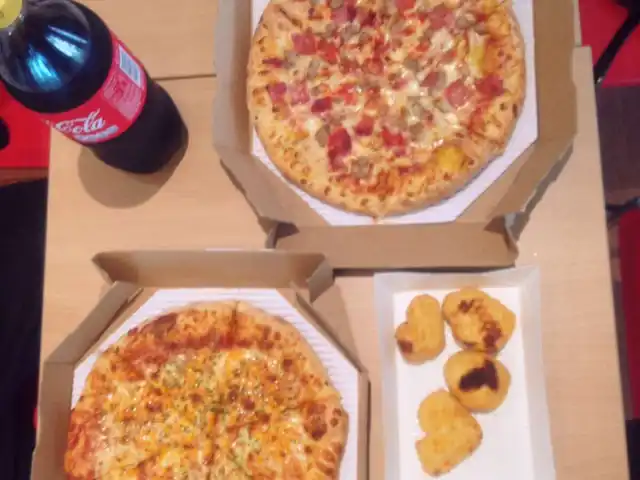 Gambar Makanan Domino's Pizza 19