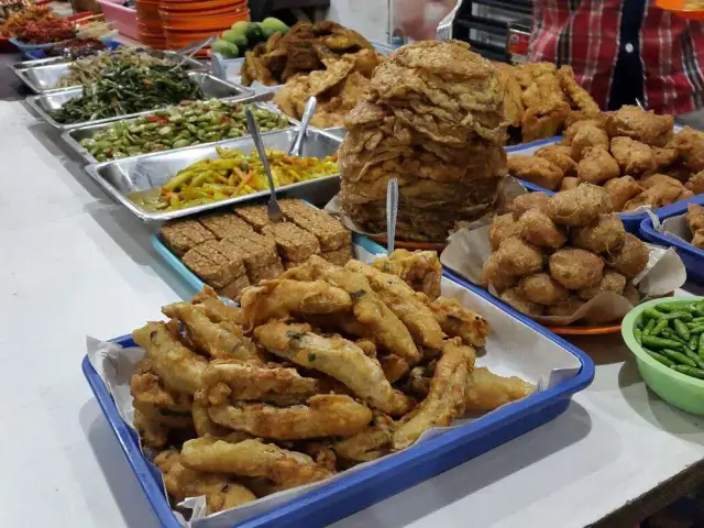 Gambar Makanan Nasi Uduk Ibu Sum 11