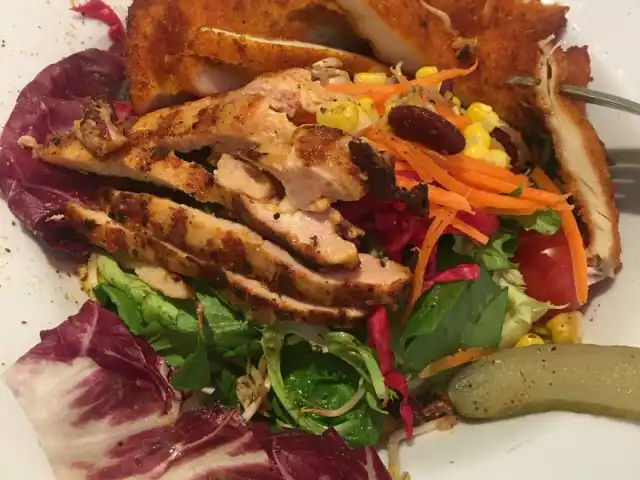 Green Salads'nin yemek ve ambiyans fotoğrafları 8