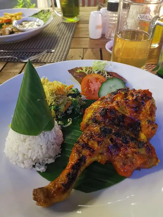 Gambar Makanan Warung Liberdade 7