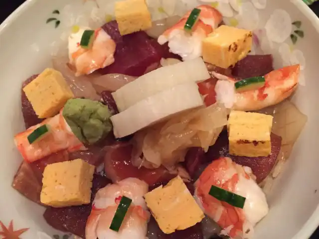 Gambar Makanan Mikura Sushi & Sake 11