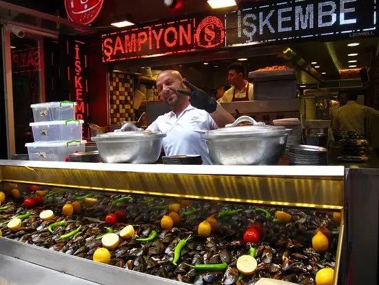 Sampiyon Kokorec Beyoglu'nin yemek ve ambiyans fotoğrafları 36