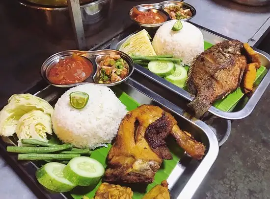 Gambar Makanan Warung Lalapan Saba 13