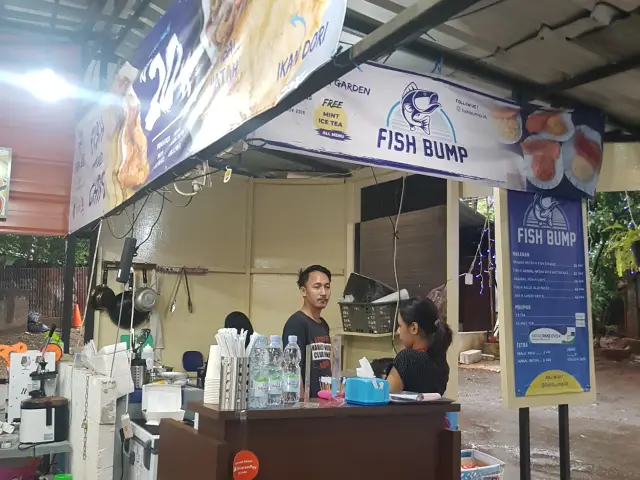 Fish Bump