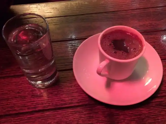 malof ıstanbul rezıdans havuz cafe