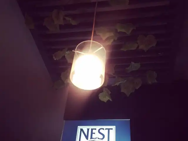Gambar Makanan NEST Café 9