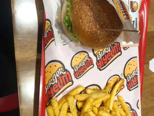 Burger Yiyelim'nin yemek ve ambiyans fotoğrafları 15
