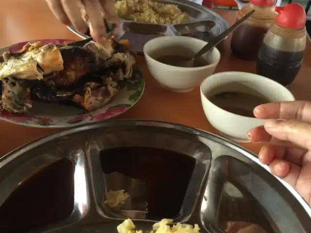 Kedei Manok Tunok Sarawak (kedai nasi ayam bakar Sarawak) Food Photo 13