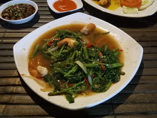 Gambar Makanan Goeboek Bamboe 1