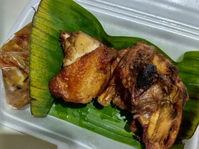 Gambar Makanan Sallo Innyan Seafood & Ikan Bakar 12