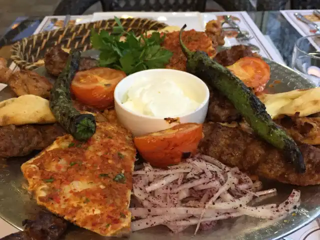 Urfa Karakeçili Şark Sofrası'nin yemek ve ambiyans fotoğrafları 13