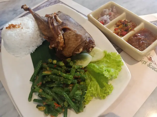 Gambar Makanan Bebek Tepi Sawah 3