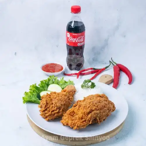 Gambar Makanan Ayam Geprek Shinyoo, CIMONE 12
