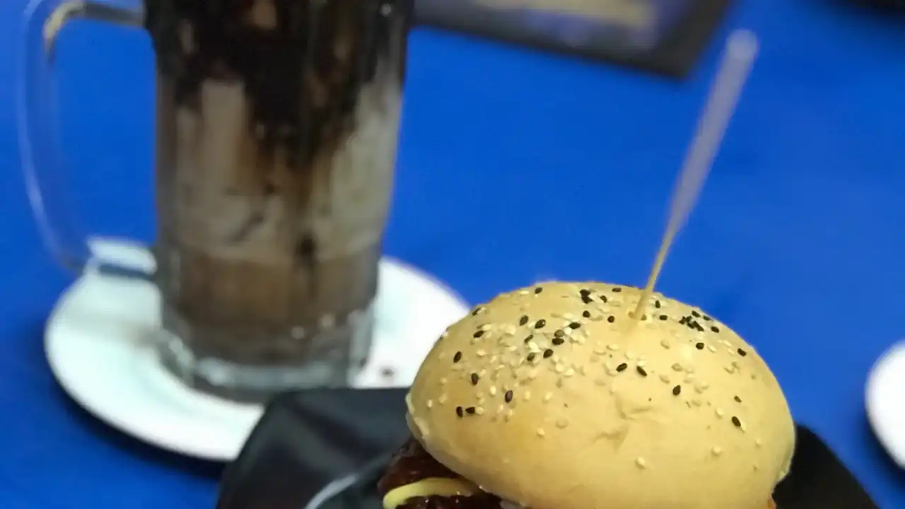 Planetz Burger