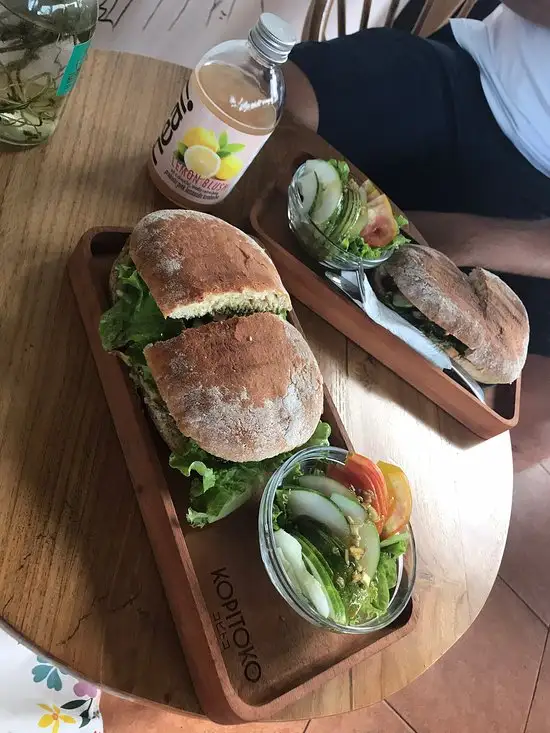 Gambar Makanan Kopitoko Ubud 4