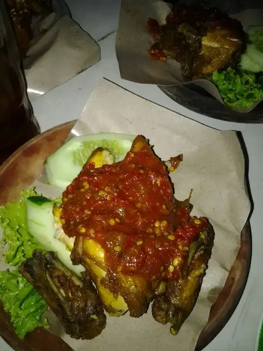 Gambar Makanan Ayam Penyet Surabaya & Bakar KQ5 8